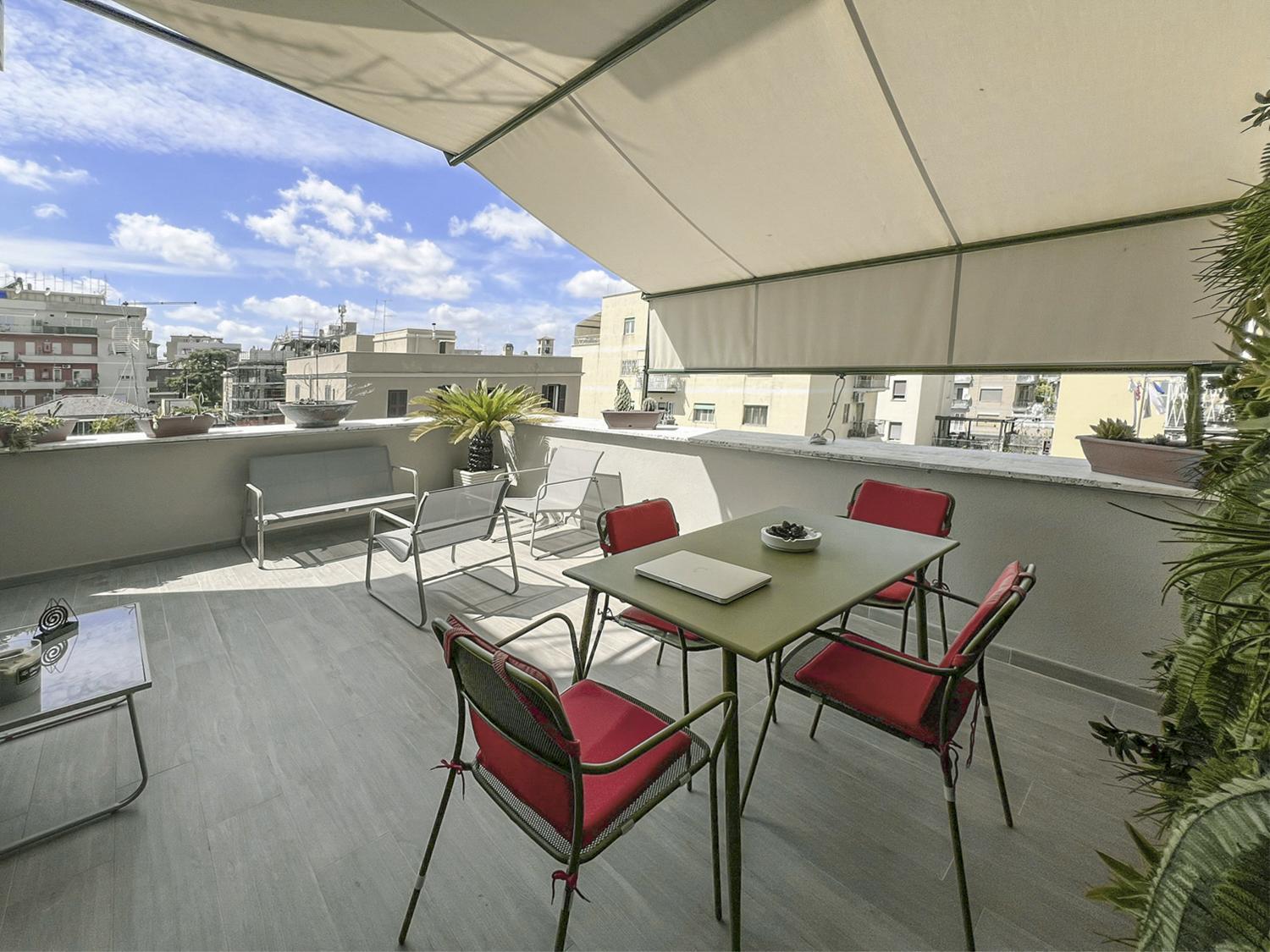 Ferienwohnung Attico Urbano Terrazza Su Roma Metro A Cornelia Exterior foto